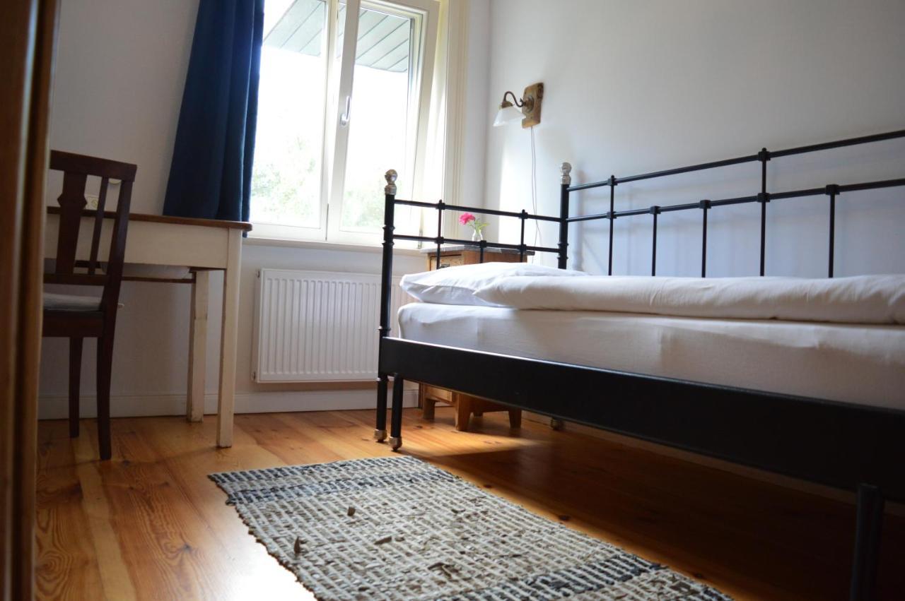 Bed and Breakfast Burger Faehrhaus Exterior foto